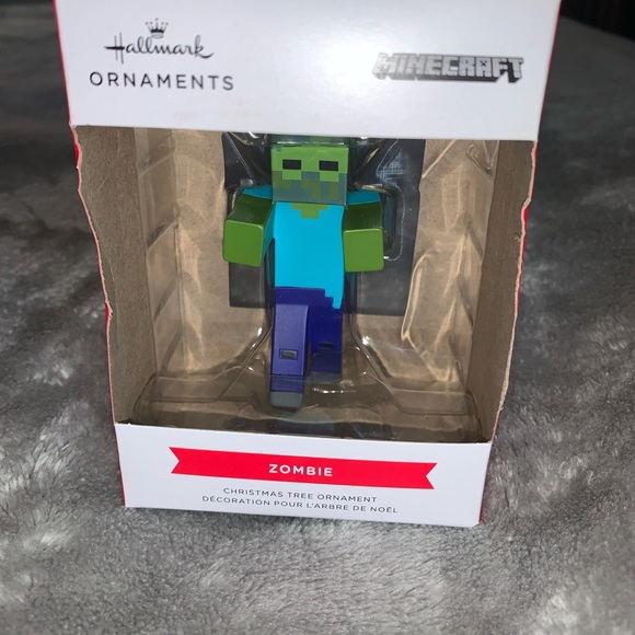 Hallmark Minecraft Zombie Christmas Tree Holiday Ornament New - Picture 4 of 4